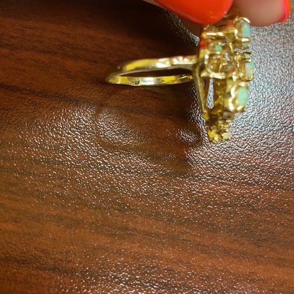 Opal and Diamond Ring - Picture 3 of 3